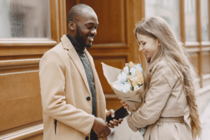 What To Say on a First Date (For Christian Singles)